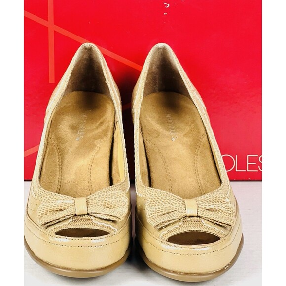 Aerosoles Bentwood Shoes Womens 8.5M Tan Lizard Bowtie Open Toe Heels Workwear - Picture 5 of 12